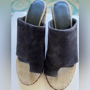 Vince wedge espadrille sandal. Tan wedge heel.  Blue Suede toe sandal. Size 6M